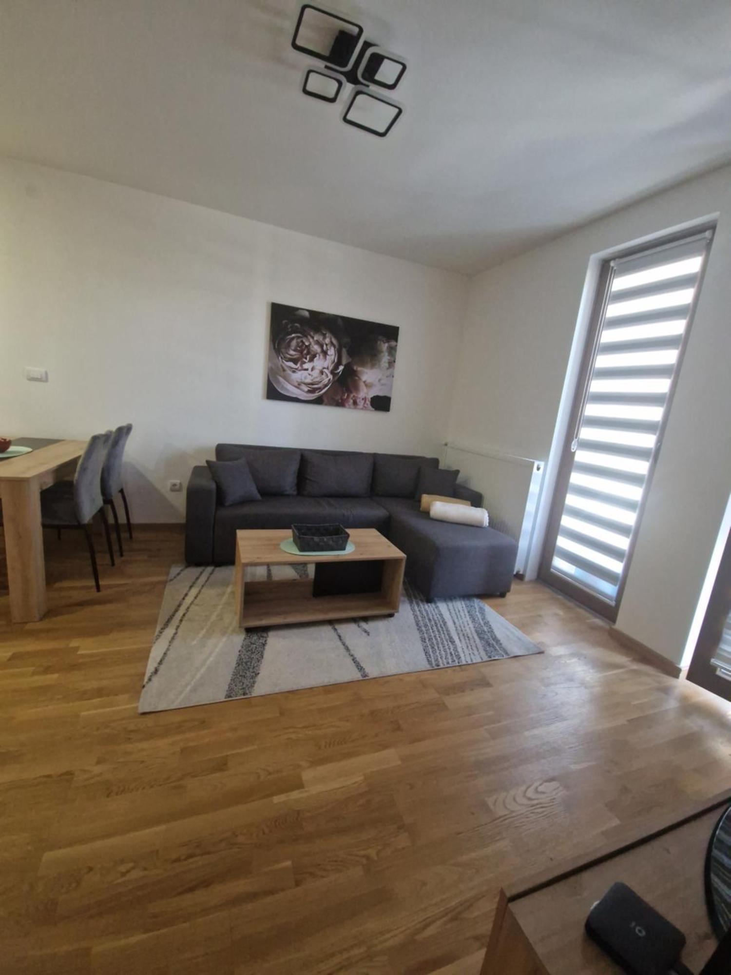 Divci Nova L4 * Divčibare